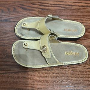 Algeria Sandals Size 40